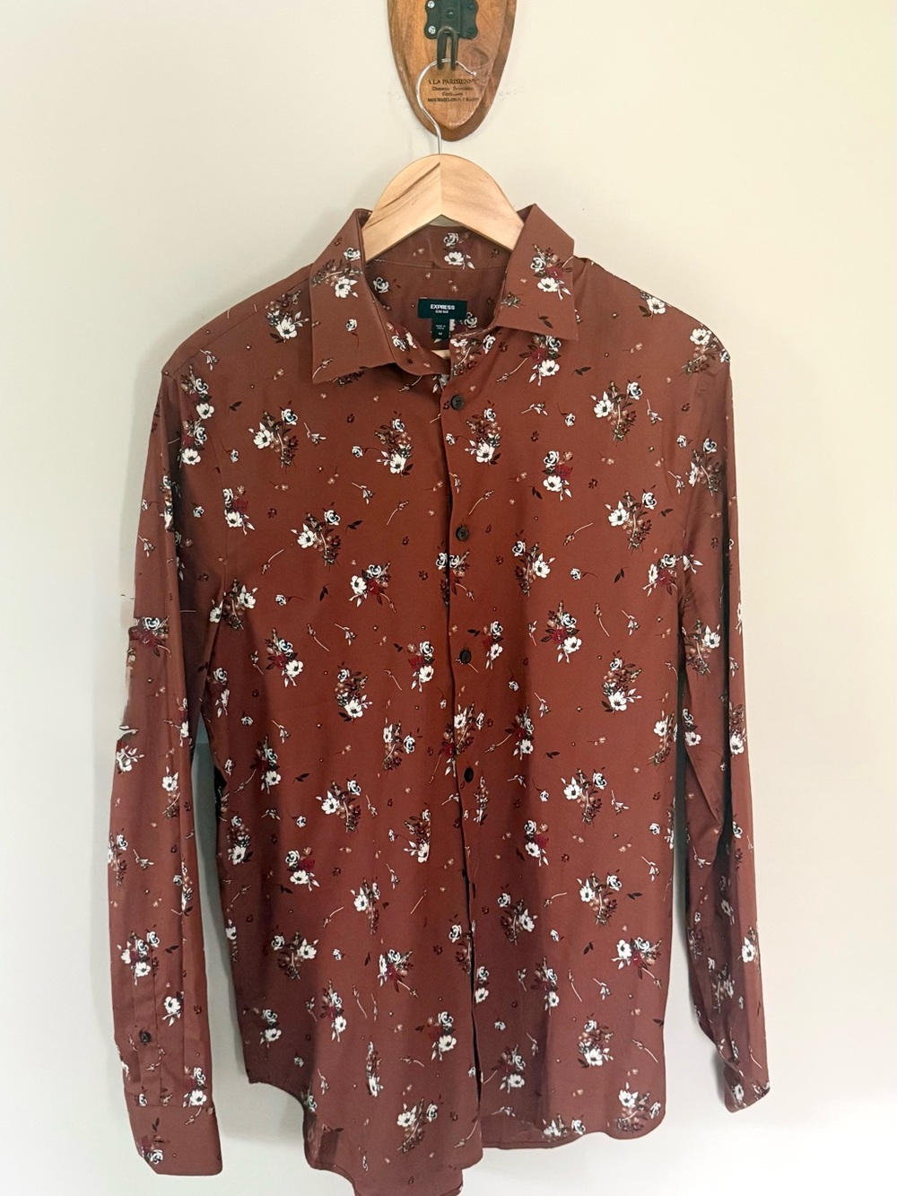 Express Men’s Brown Floral Button-Down Shirt